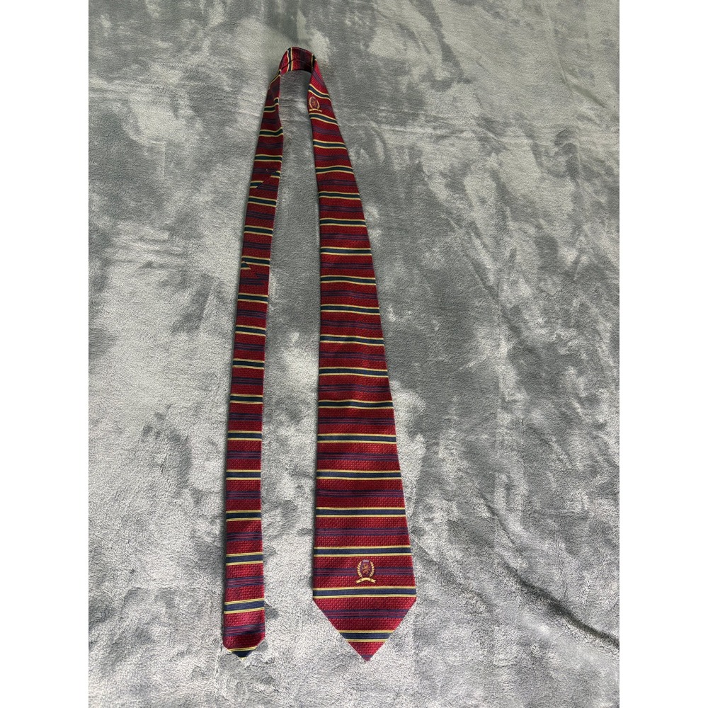 Tommy Hilfiger Mens Crest Logo Necktie One Size Red Navy Striped Silk